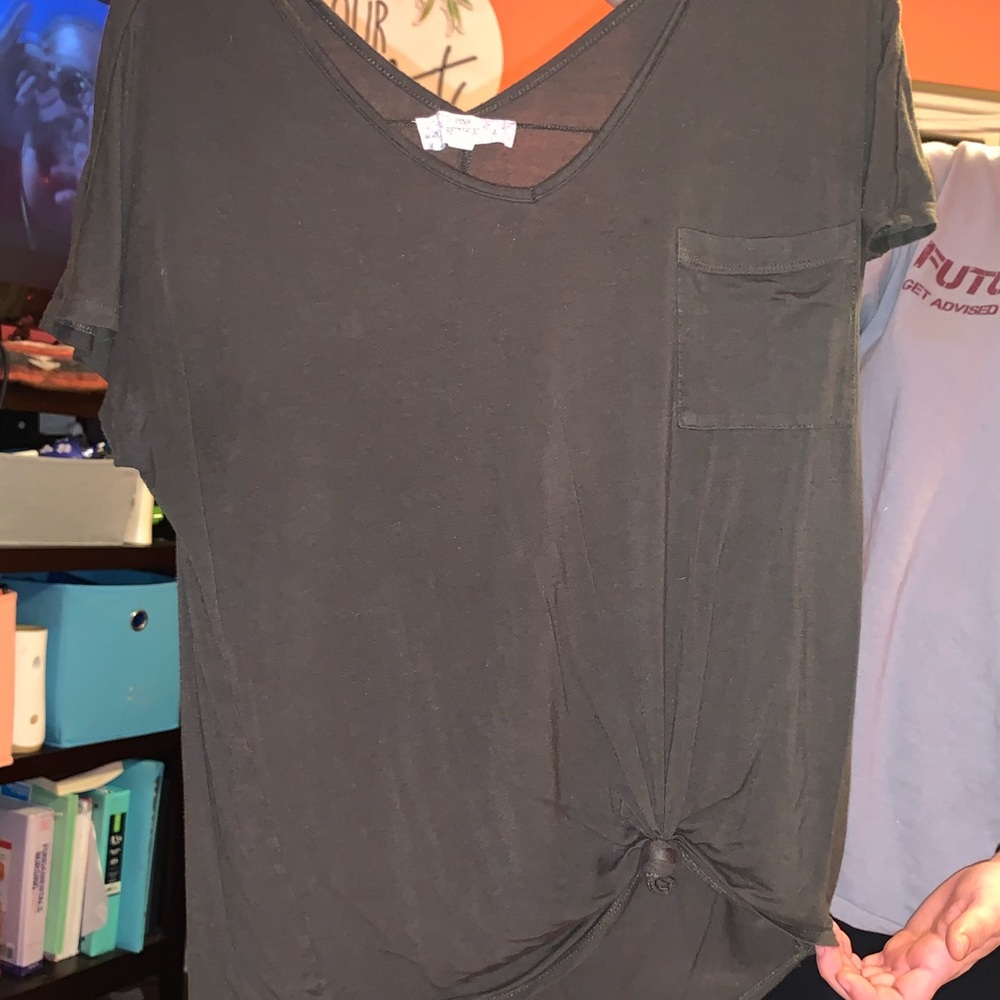 Front Knot t shirt
